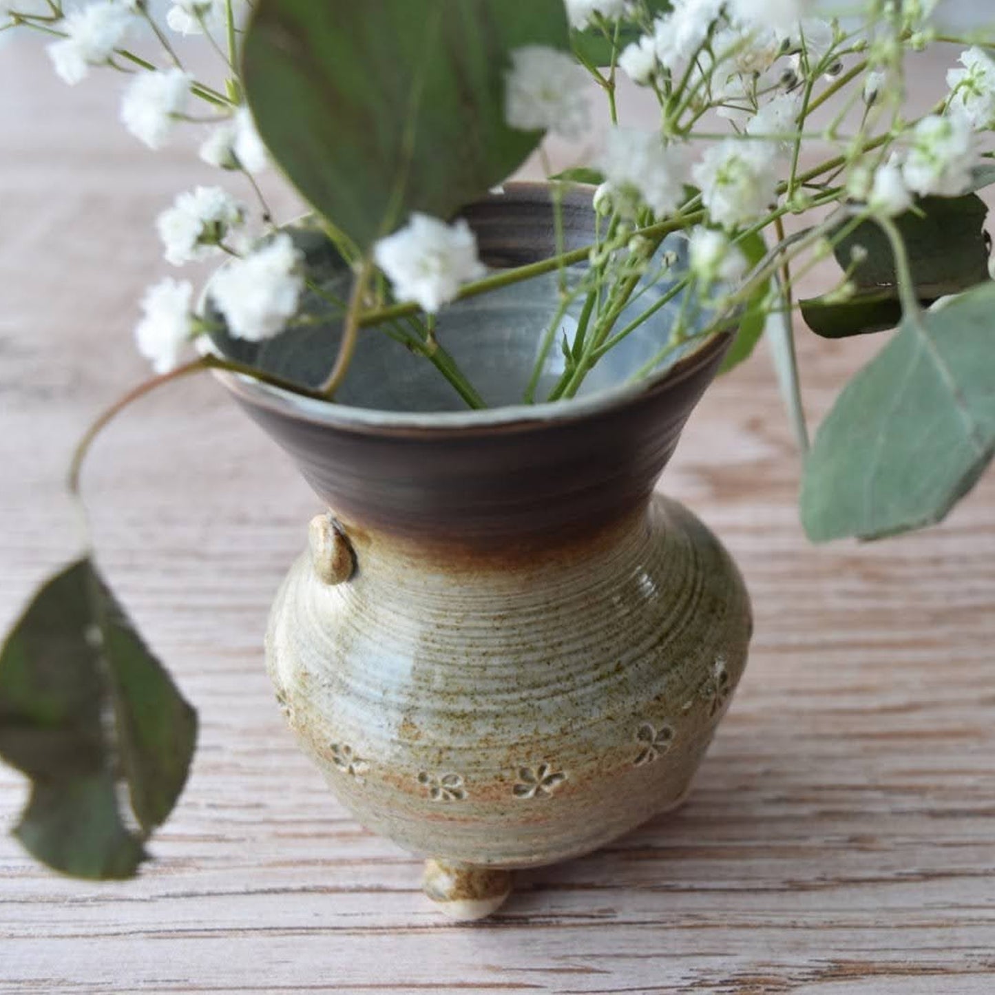 Small Vessel in Mocha by Sky Mage