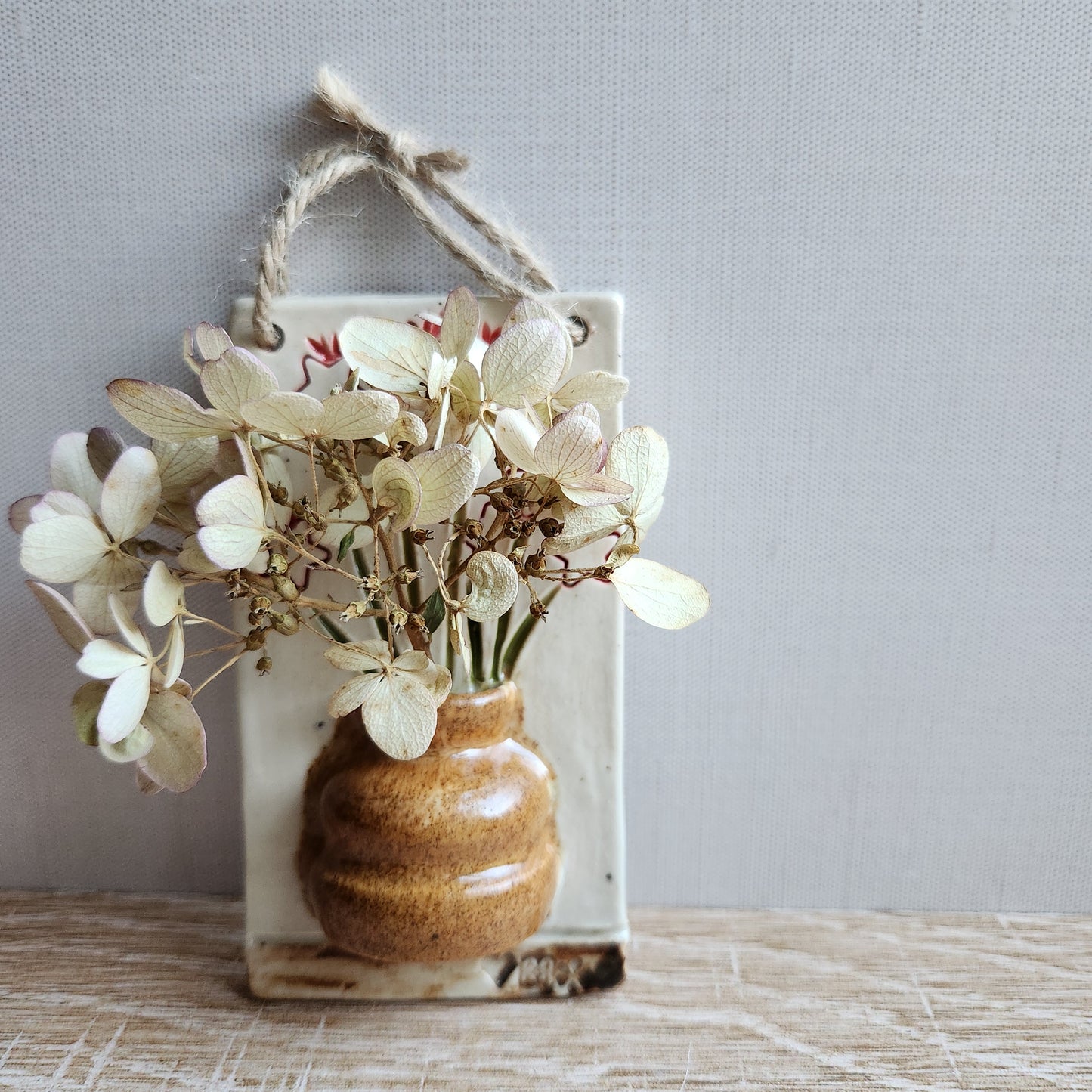 Small Wall Vase by Sky Mage