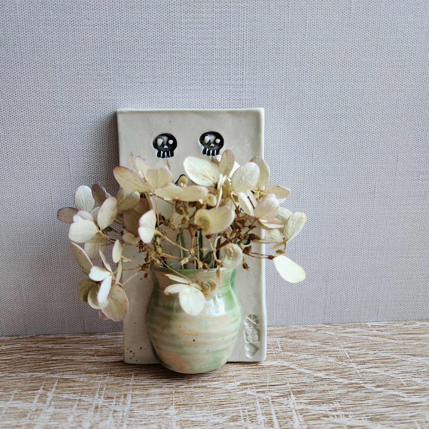 Small Wall Vase by Sky Mage
