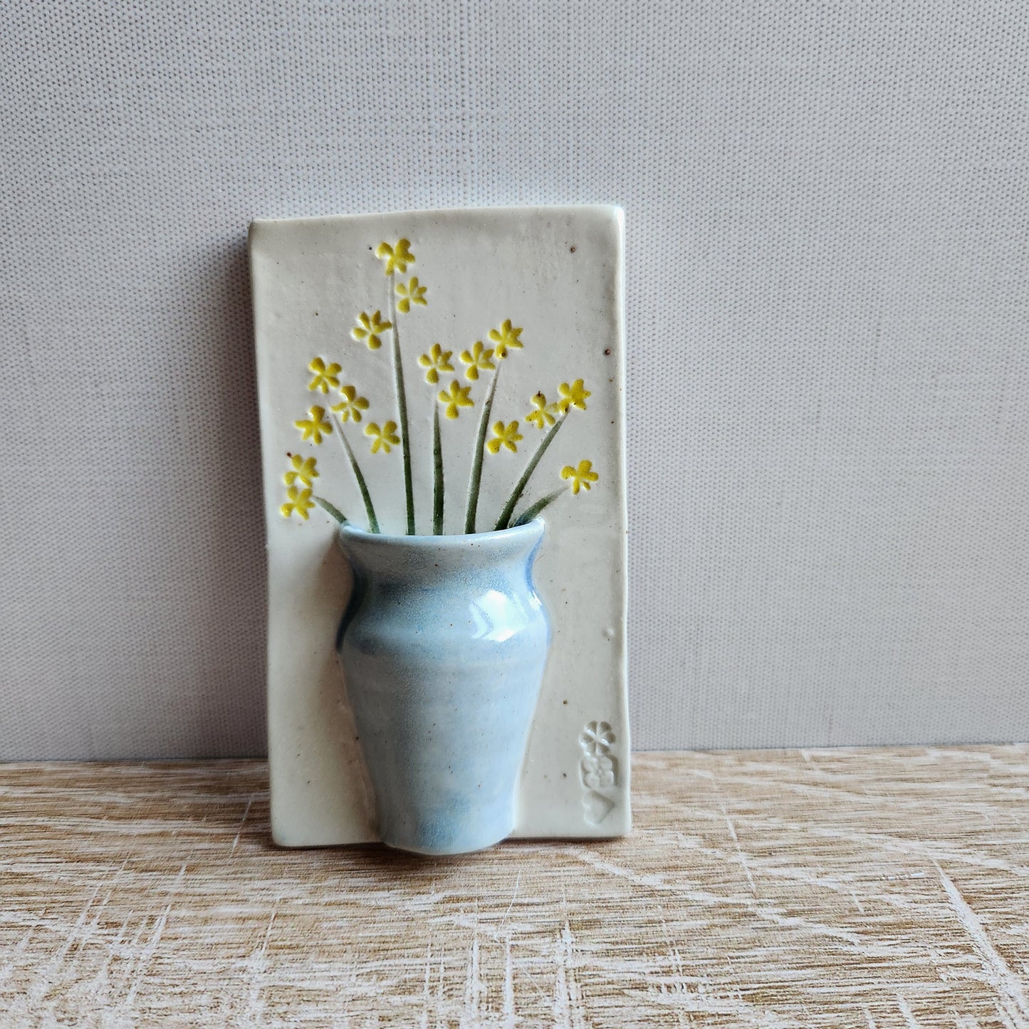 Small Wall Vase by Sky Mage