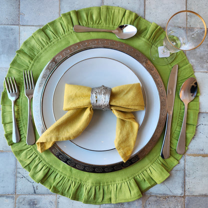 Vetro Platinum Charger by Arte Italica & Crown Linen Designs