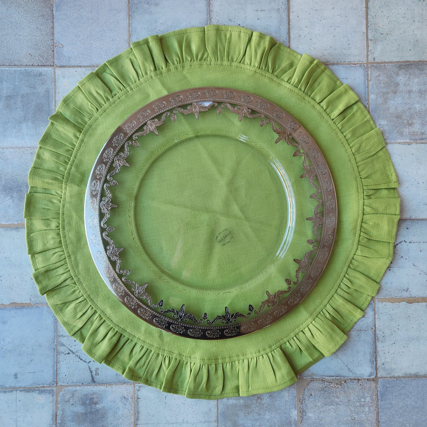 Vetro Platinum Charger by Arte Italica & Crown Linen Designs