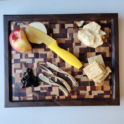 Checkered Cutting Board by Rhino Woodworking