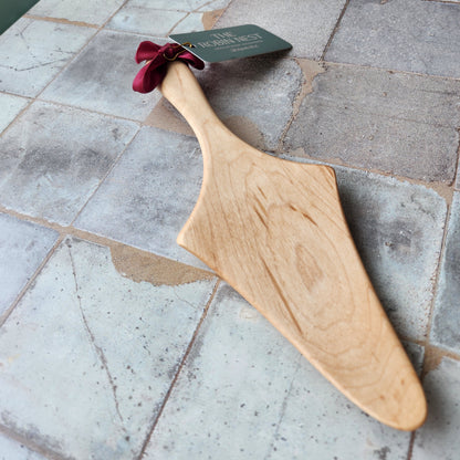 11" Pie Server - Bee's Oil Finish by Holland Bowl Mill