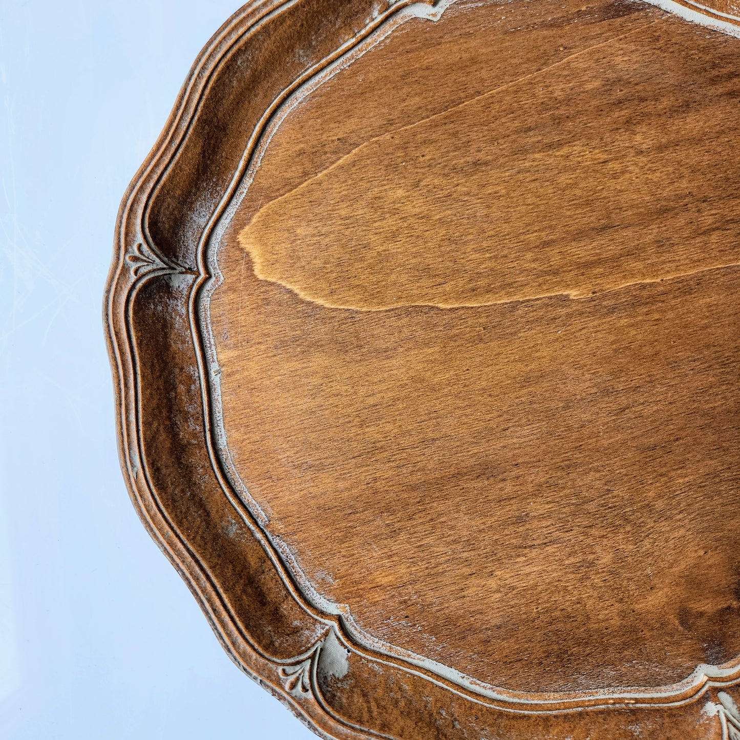 Florentino Wooden Scalloped Charger by Arte Italica & Crown Linen Designs