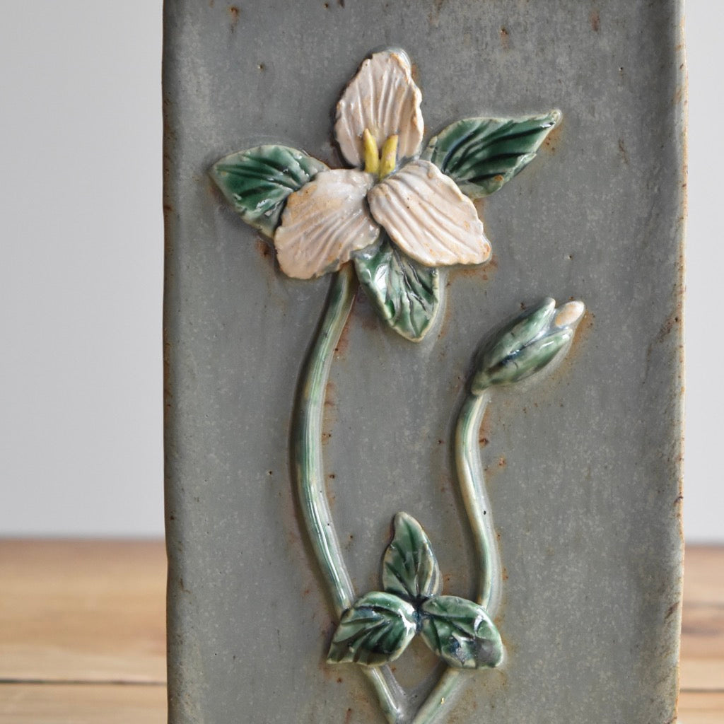 Square Vase in Trillium by Jan Toscano