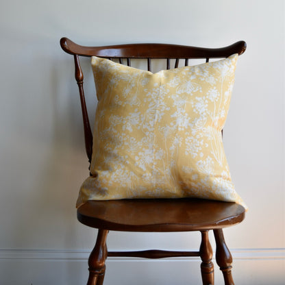 Decorative 100% Linen Pillow in Queen Anne’s Lace Yellow by Glass Muriel