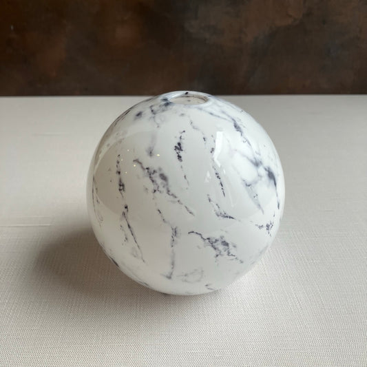 Vase in White Marble By Everlasting Candle