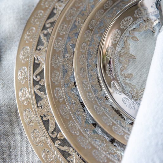 Vetro Platinum Charger by Arte Italica & Crown Linen Designs