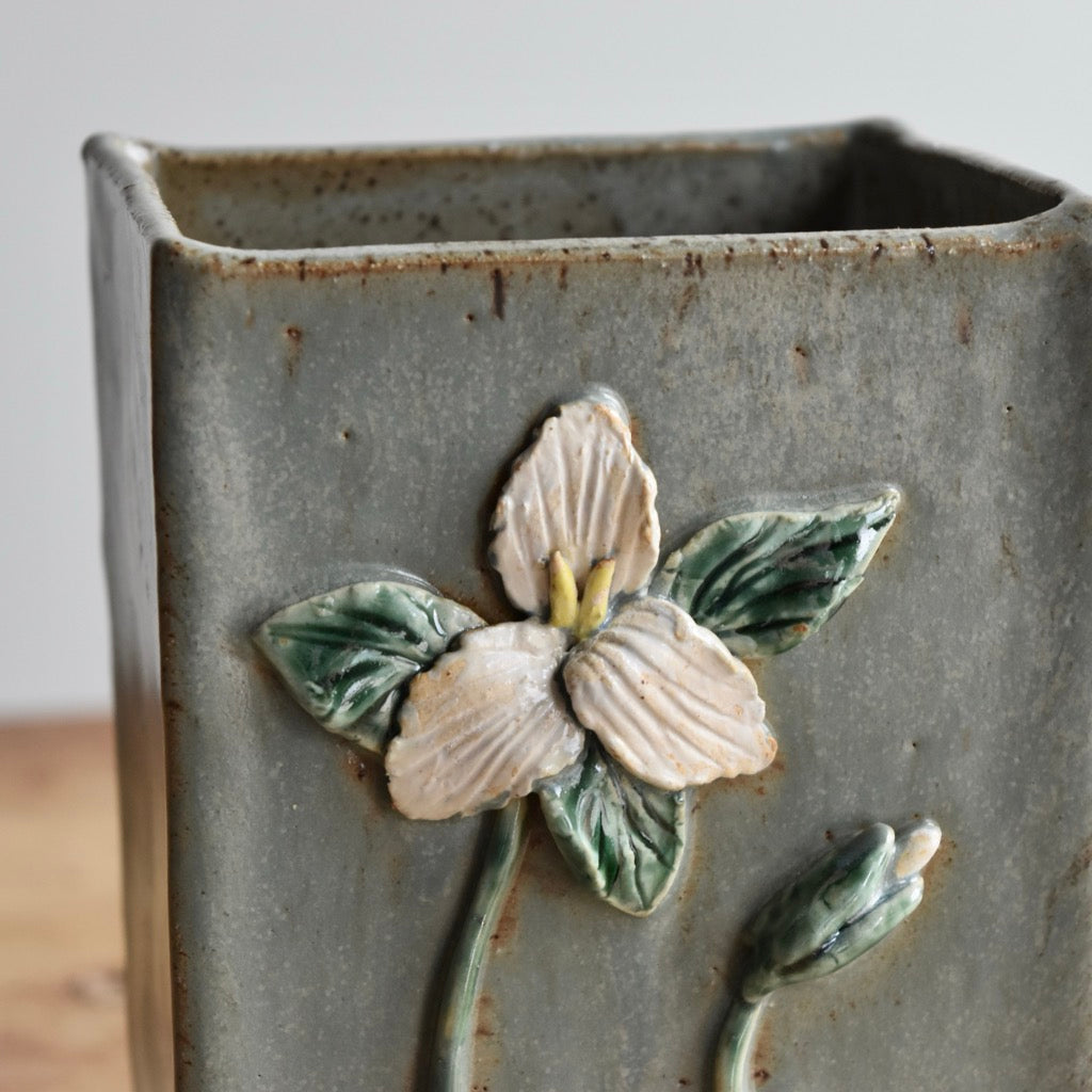 Square Vase in Trillium by Jan Toscano