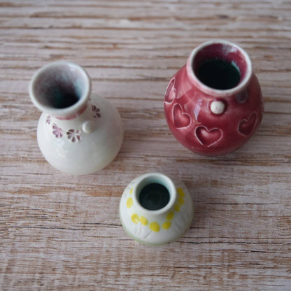 Miniature Bud Vase Trio in Strawberry by Sky Mage