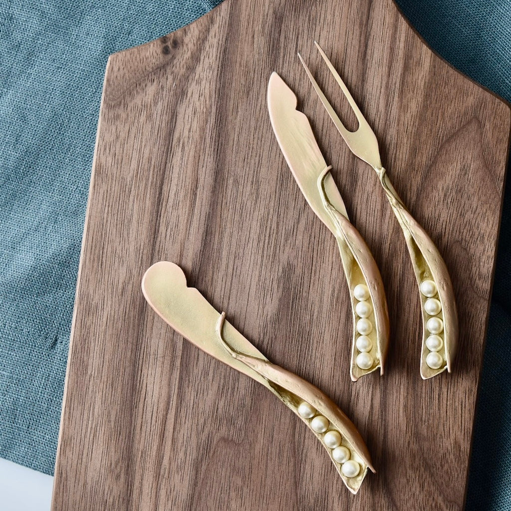 Peapod Hostess Set by Michael Michaud