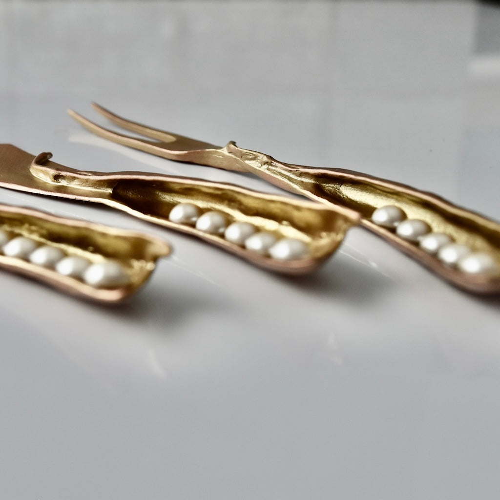 Peapod Hostess Set by Michael Michaud