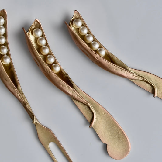 Peapod Hostess Set by Michael Michaud