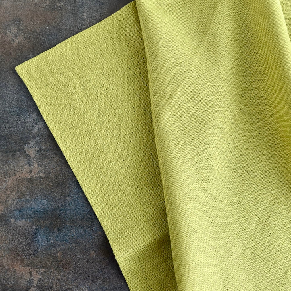 Heavyweight Linen Napkin in Pear by Rough Linen (Set of 4)